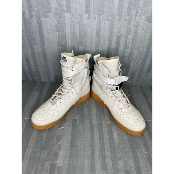 Nike SF AF1 High Air Force 1 Sneakers Light Bone Women Size 11 Gum Bottom - Picture 6 of 8